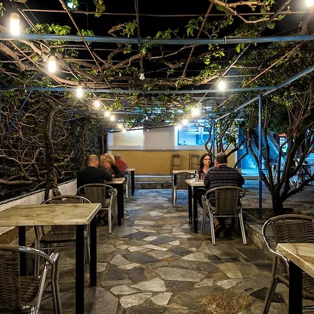 ενοικιαζόμενα αργυρώ Πανσιόν 3*